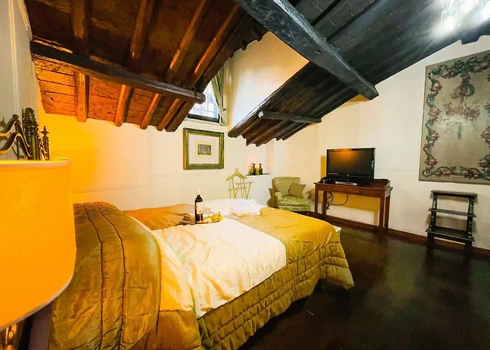 Apartment Piazza Venezia Lulus